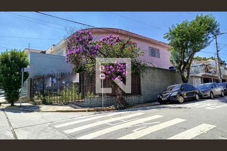 Fachada de casa à venda com 3 quartos, 139m² em Santa Maria, São Caetano do Sul
