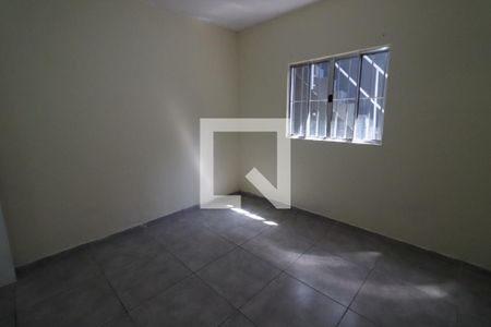 Quarto  de casa à venda com 2 quartos, 117m² em Jardim Roberto, Osasco