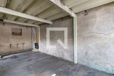 Garagem de casa à venda com 4 quartos, 300m² em Aclimação, São Paulo