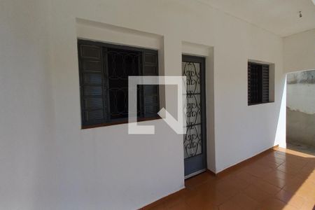 Área comum de casa à venda com 3 quartos, 252m² em Vila Papelão, Campinas