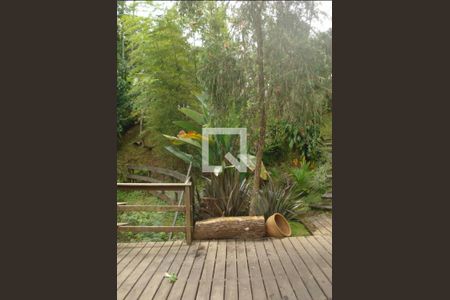 Jardim de casa à venda com 4 quartos, 360m² em , Nova Lima