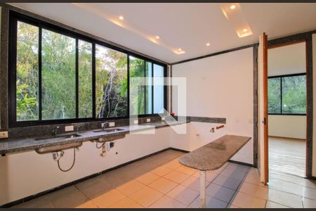 Cozinha de casa à venda com 4 quartos, 360m² em , Nova Lima