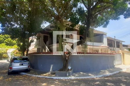 Fachada de casa de condomínio à venda com 5 quartos, 120m² em Taquara, Rio de Janeiro