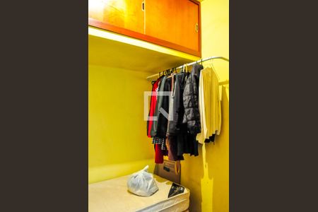 closet de apartamento à venda com 3 quartos, 108m² em Menino Deus, Porto Alegre