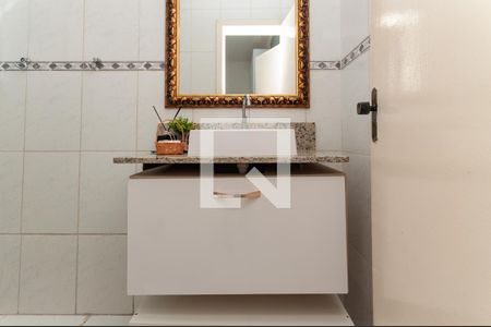 Banheiro de apartamento para alugar com 1 quarto, 40m² em Luz, São Paulo