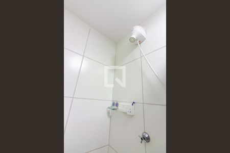Banheiro de apartamento à venda com 1 quarto, 30m² em Bonfim, Osasco