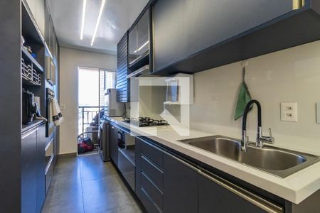 Cozinha de apartamento à venda com 3 quartos, 109m² em Centro Comercial Jubran, Barueri