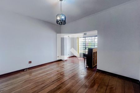 Sala de casa à venda com 5 quartos, 283m² em Cambuci, São Paulo