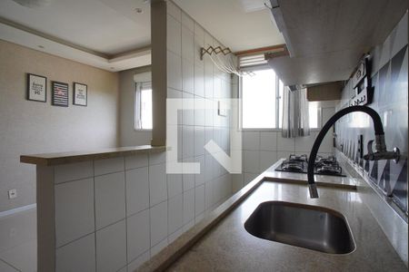 Cozinha de apartamento à venda com 2 quartos, 43m² em Jardim Dona Leopoldina, Porto Alegre