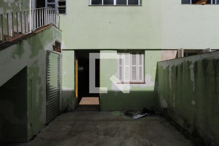 Quintal de casa para alugar com 3 quartos, 181m² em Jardim Vila Formosa, São Paulo