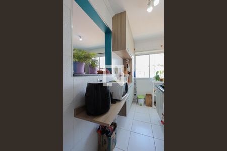 Cozinha de apartamento à venda com 2 quartos, 52m² em Vila Basileia, São Paulo