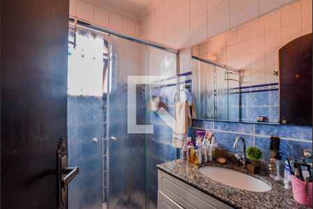 Banheiro Social de casa à venda com 3 quartos, 250m² em Parque das Nações, Santo André