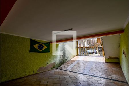 Garagem de casa à venda com 3 quartos, 250m² em Parque das Nações, Santo André