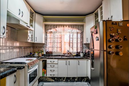 Cozinha de casa à venda com 3 quartos, 250m² em Parque das Nações, Santo André
