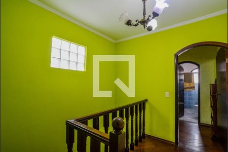 Escada de casa à venda com 3 quartos, 250m² em Parque das Nações, Santo André