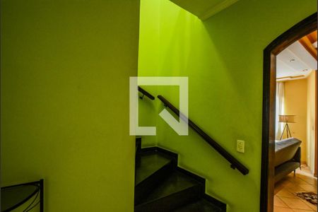 Escada de casa à venda com 3 quartos, 250m² em Parque das Nações, Santo André