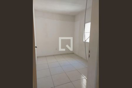 Sala de apartamento para alugar com 2 quartos, 44m² em Vila Cristina, Ferraz de Vasconcelos