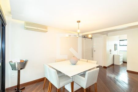 Sala de apartamento à venda com 3 quartos, 160m² em Indianópolis, São Paulo