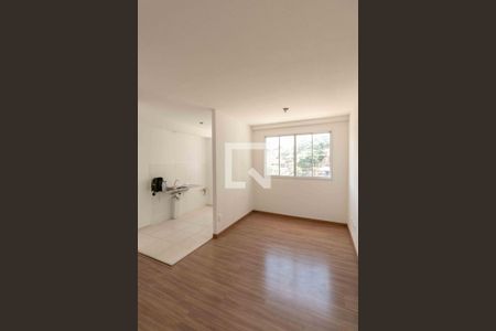 Sala de apartamento para alugar com 2 quartos, 70m² em Serrano, Belo Horizonte