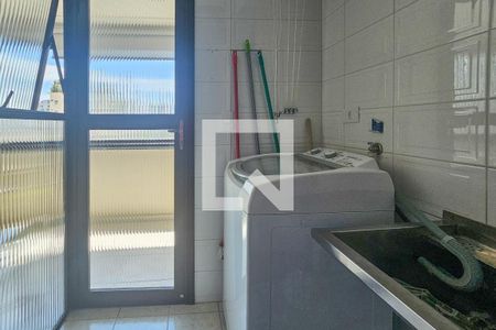 Área de Serviço de apartamento para alugar com 2 quartos, 70m² em Balneario Guarujá, Guarujá