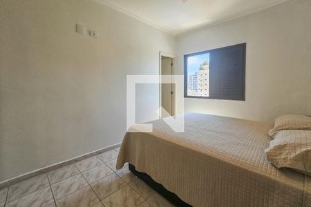 Suíte de apartamento para alugar com 2 quartos, 70m² em Balneario Guarujá, Guarujá