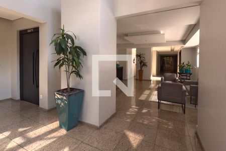 Área Comum - Hall de Entrada de apartamento para alugar com 3 quartos, 240m² em Gonzaga, Santos