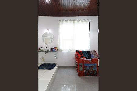 Suíte de casa à venda com 3 quartos, 600m² em Vila Maria Baixa, São Paulo