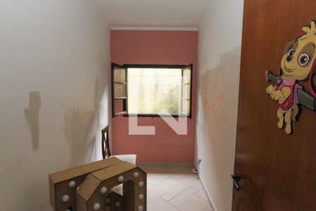 Quarto 2 de casa para alugar com 4 quartos, 100m² em Jardim Rodolfo Pirani, São Paulo