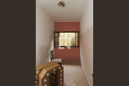 Quarto 2 de casa para alugar com 4 quartos, 100m² em Jardim Rodolfo Pirani, São Paulo