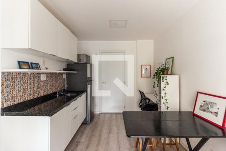 Cozinha de kitnet/studio para alugar com 1 quarto, 27m² em Campos Elíseos, São Paulo