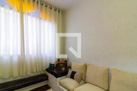 Sala de Estar de casa à venda com 3 quartos, 100m² em Vila Sao Paulo, São Paulo