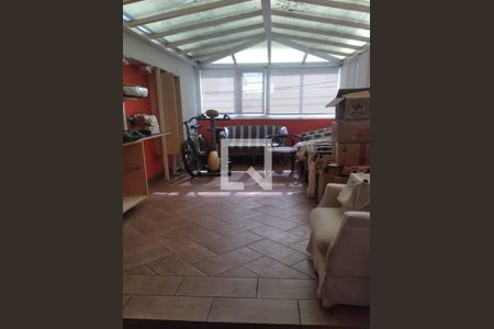 Casa à venda com 3 quartos, 190m² em Mirandópolis, São Paulo