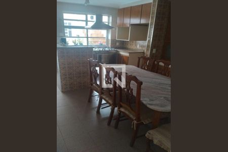 Casa à venda com 3 quartos, 190m² em Mirandópolis, São Paulo