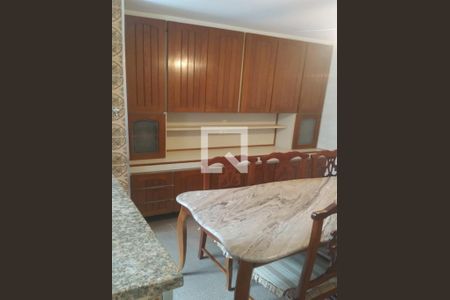 Casa à venda com 3 quartos, 190m² em Mirandópolis, São Paulo