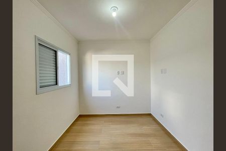 Casa à venda com 3 quartos, 110m² em Jardim Record, São Paulo