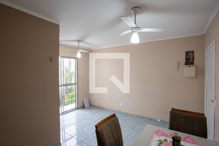 Sala de apartamento para alugar com 2 quartos, 50m² em Jardim Arco-iris, Diadema