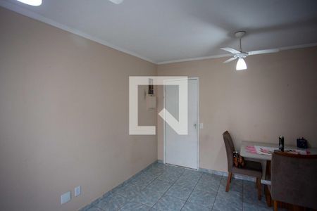 Sala de apartamento para alugar com 2 quartos, 50m² em Jardim Arco-iris, Diadema