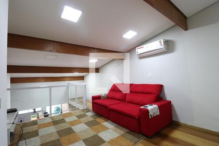 Sala de TV de casa à venda com 3 quartos, 220m² em Luz, São Paulo