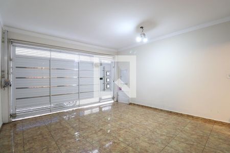 Garagem de casa à venda com 3 quartos, 220m² em Luz, São Paulo