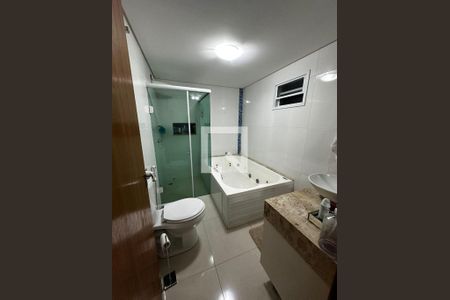 Casa à venda com 4 quartos, 300m² em Jardim Prudência, São Paulo