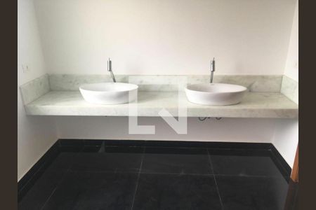 Casa de Condomínio à venda com 4 quartos, 488m² em Residencial Seis (Alphaville), Santana de Parnaíba