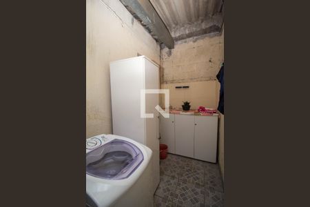 Área de Serviço de casa à venda com 2 quartos, 130m² em Jardim Monjolo, São Paulo
