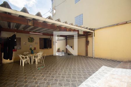 Quintal de casa à venda com 2 quartos, 130m² em Jardim Monjolo, São Paulo