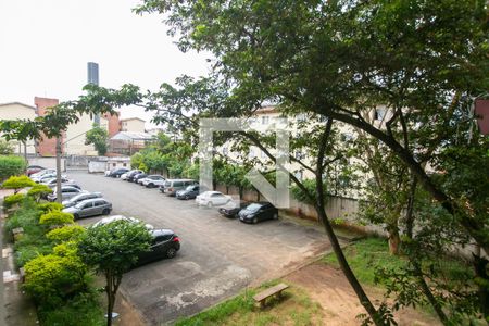 Vista do Quarto 2 de apartamento para alugar com 2 quartos, 46m² em Jardim Redil, São Paulo