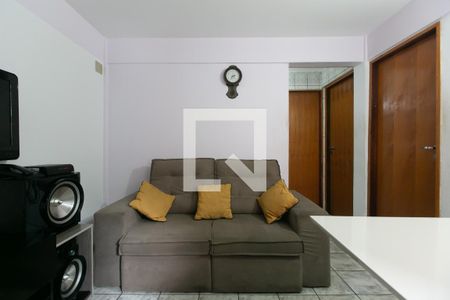Sala de apartamento para alugar com 2 quartos, 46m² em Jardim Redil, São Paulo