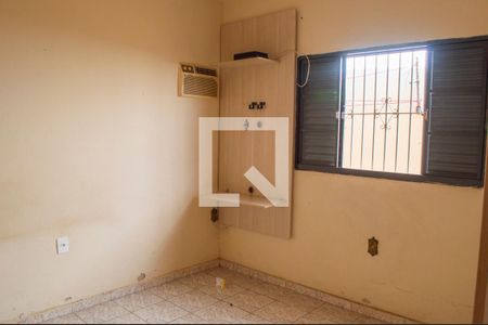 Quarto 2 de casa para alugar com 2 quartos, 90m² em Vivendas do Lago, Sorocaba