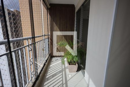 Varanda da Sala de apartamento para alugar com 4 quartos, 105m² em Setor Bueno, Goiânia