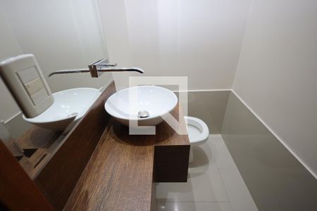Lavabo de apartamento para alugar com 4 quartos, 105m² em Setor Bueno, Goiânia