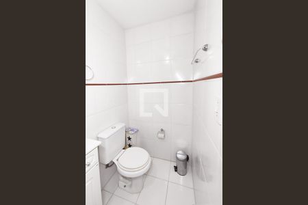 Banheiro de apartamento para alugar com 1 quarto, 35m² em Centro, São Leopoldo