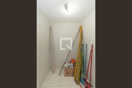 Quarto de Serviço de casa à venda com 3 quartos, 157m² em Vila Fachini, São Paulo